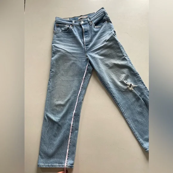 Levi’s Ribcage Straight Jean - Picture 7 of 9